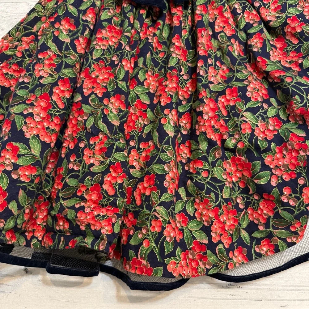V ntage Bonnie‎ Jean girls red berries dress size 5